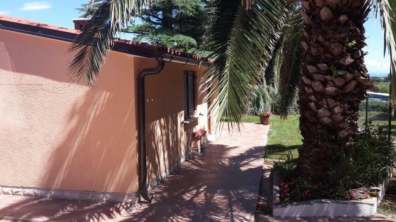 Apartment Kika Ližnjan المظهر الخارجي الصورة